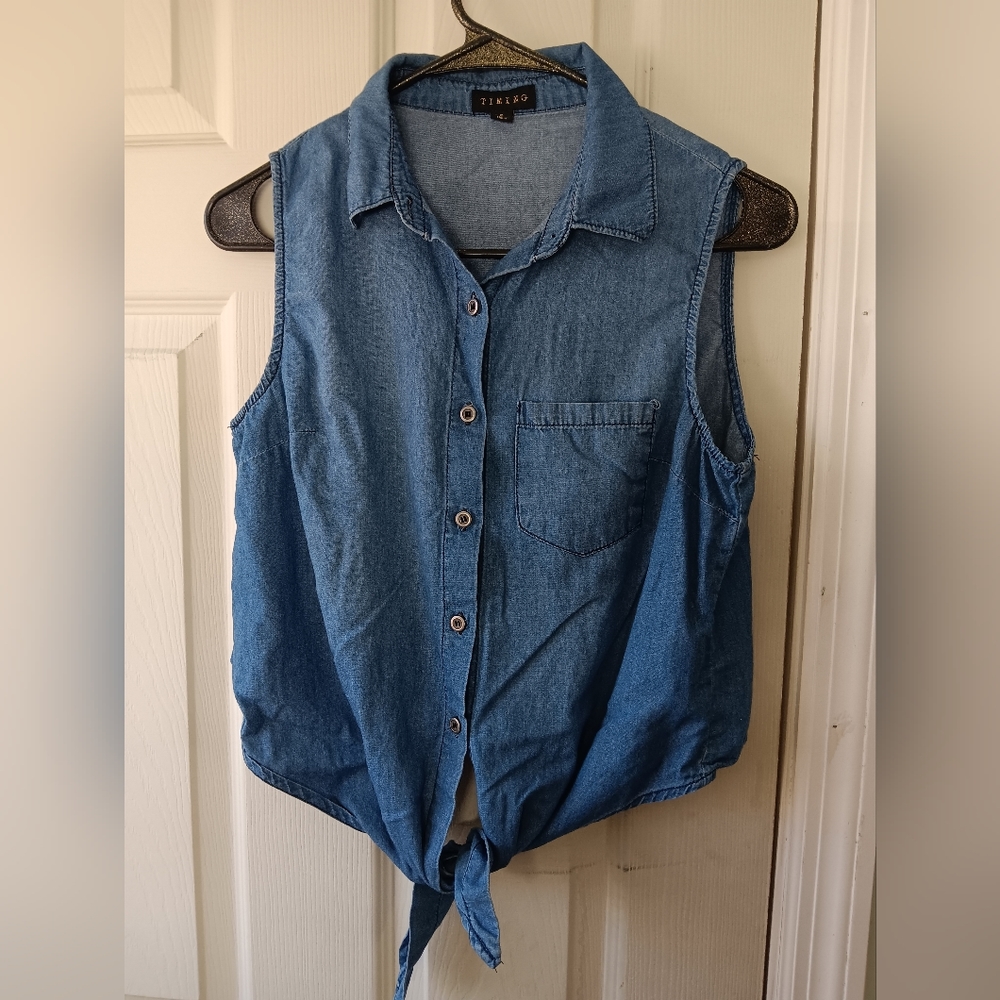 Timing sleevless button-up small shirt